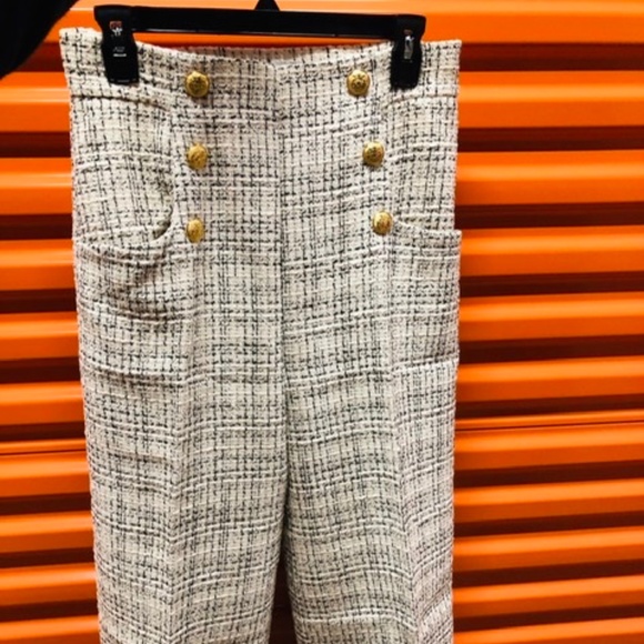 ZARA Tweed Gold Button Capri Pants, M, New - Picture 1 of 8